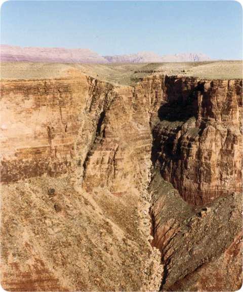 grandcanyon-19_mile_fault.jpg Image Thumbnail